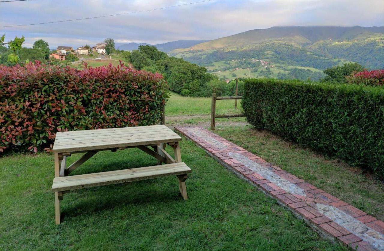 El Mirador De Sorribes Appartement Sevares Buitenkant foto